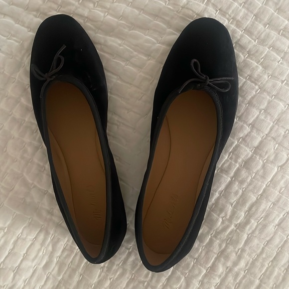 Madewell April Black Velvet Ballet Flats - Picture 4 of 9